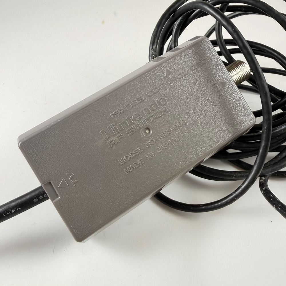 Vintage Nintendo RF Switch NES-003 Adapter for NES SNES Control Deck Grey